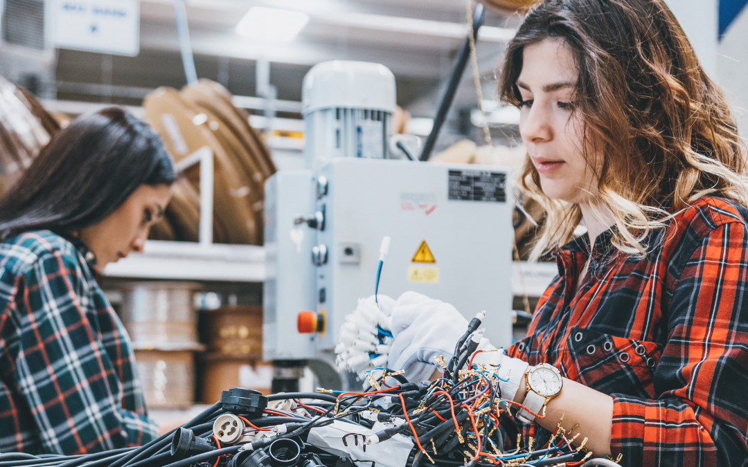 STEM Programs for Women and Girls in Indiana